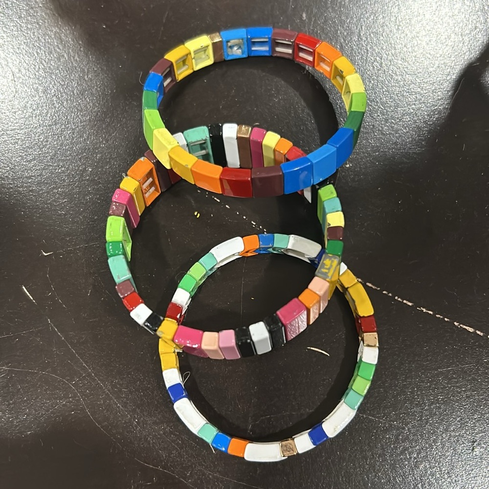 3 Colorful bracelets stack them! - Picture 2 of 3